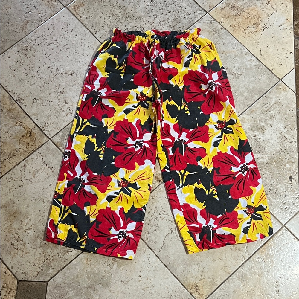 Wide cropped linen pants